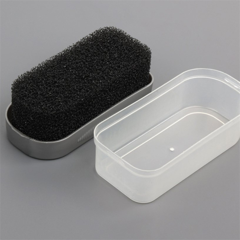 فرش تنظيف الأحذية الرياضية من  - مراجعة Sneaker Cleaner وسعره